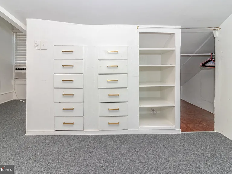 635 Chambers St — Photo 24