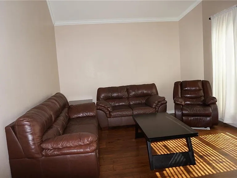 1037 Kyan Ln — Photo 6