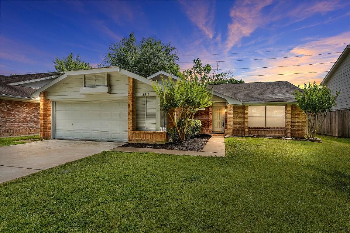 2315 Woodstream Blvd, Sugar Land, TX 77479 Zillow