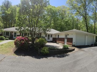 24 Potter Hill Rd, Grafton, MA 01519