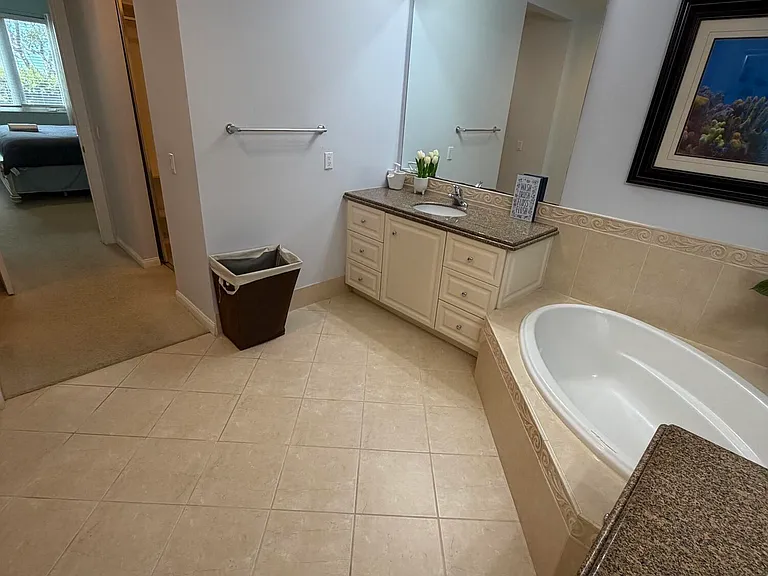 38 Harbour Isle Dr E #106 — Photo 13