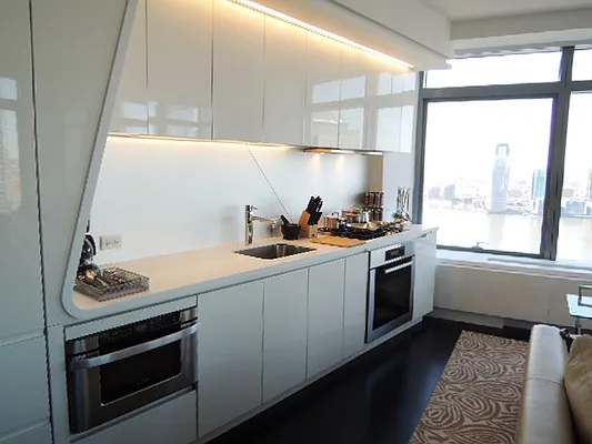 Rented by Gretchen & Waters, LLC | media 37