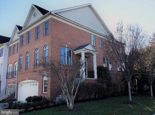 25249 Nesting Sq, Chantilly, VA 20152