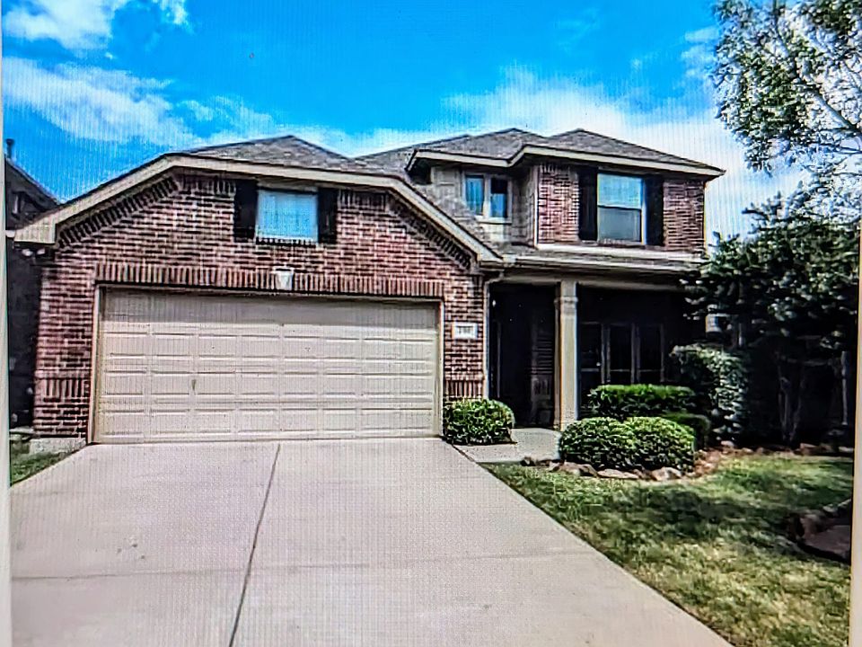1st image of 2709 Sunlight Dr