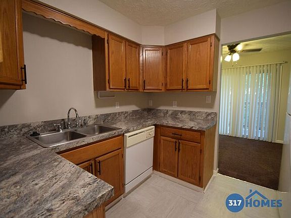4th image of 5760 Northdale Lake Ct APT C