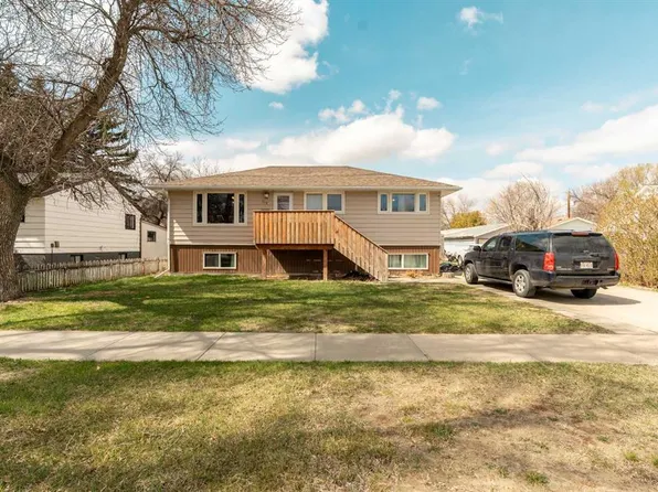 5816 N 52nd St, Taber, AB T1G 1K7