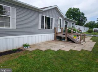 293 Dallas Dr, Grantville, PA 17028