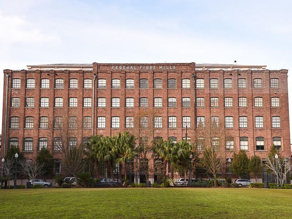 1st image of 1107 S Peters St APT 111