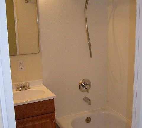 4th image of 833 Avenue C APT 11