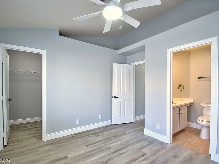 8401 Tiger Woods Ave — Photo 20