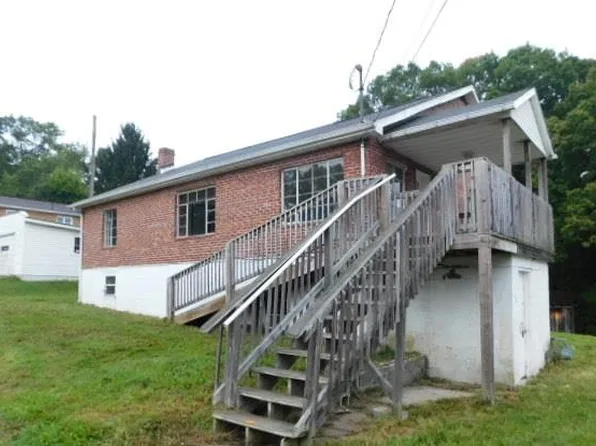 130 Colton Loop, Beckley, WV 25801