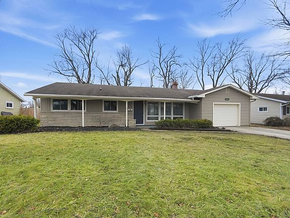4th image of 7412 Avalon Dr