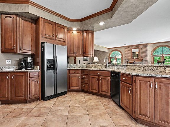 3rd image of 54671 Colonial Ridge Dr