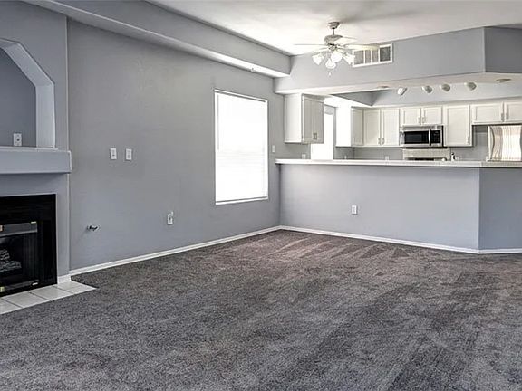 5th image of 3609 Pintadas St Unit 202