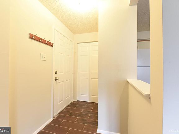 4th image of 8381 Brockham Dr