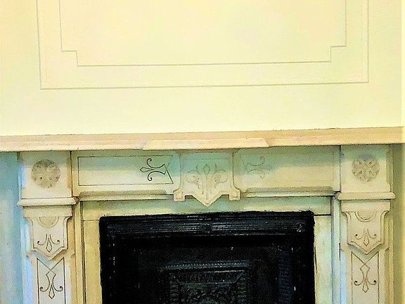 4th image of 34 Mount Morris Park W APT 3