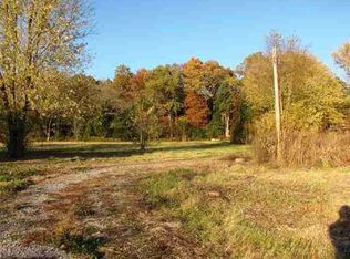 16043 Louisville Rd, Smiths Grove, KY 42171