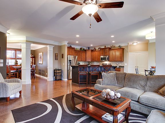 3rd image of 3508 Fair Meadows Dr