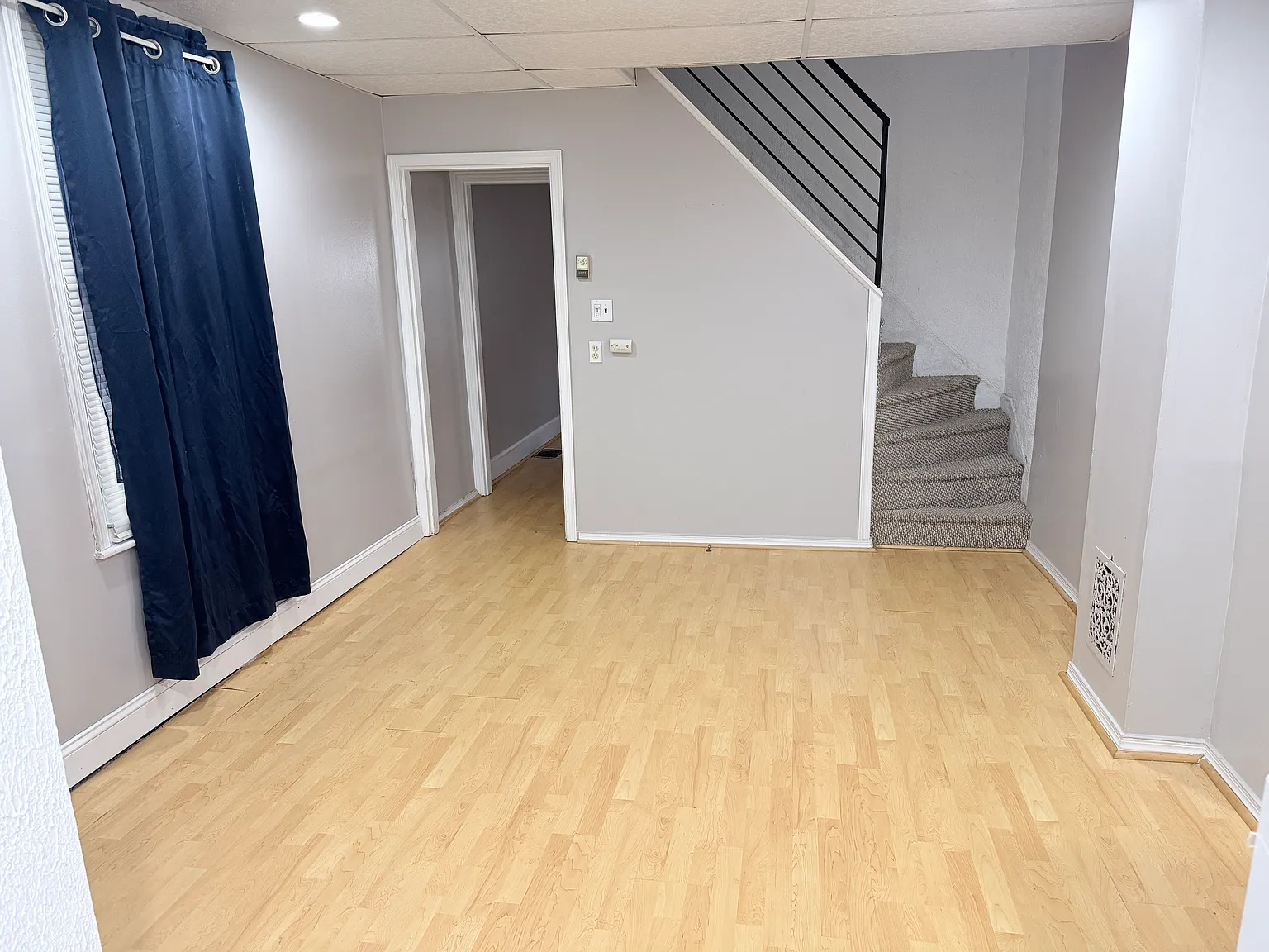 215 Carson Street — Photo 3