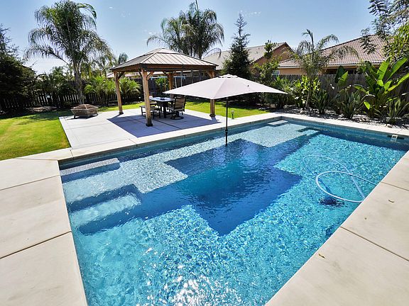 5th image of 2323 Vineyard Court