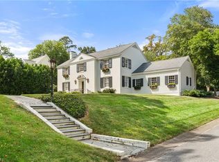3500 Starmount Dr, Greensboro, NC 27403