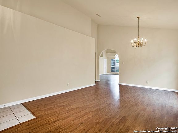 4th image of 13638 Summer Glen Dr