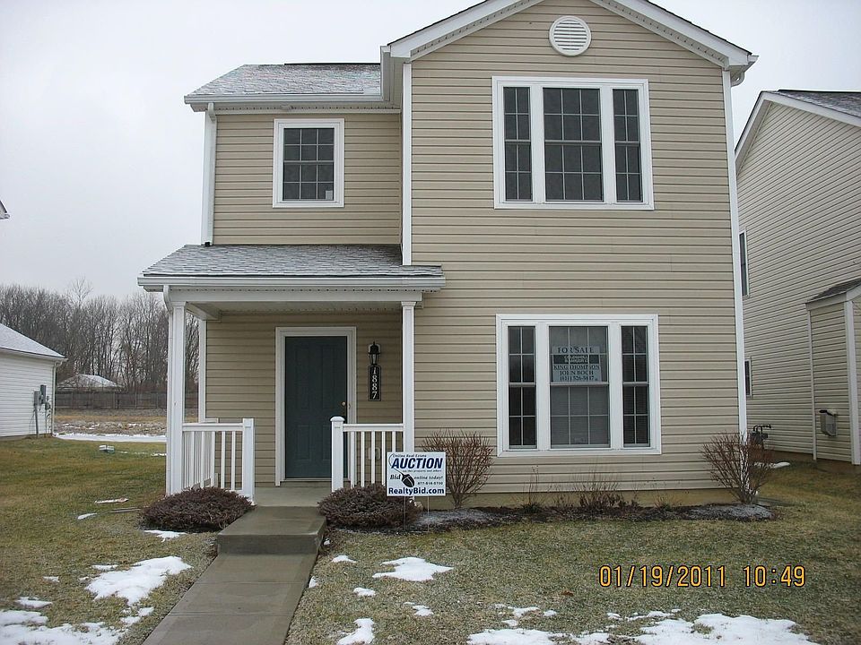 1st image of 1887 Sandy Lake Dr