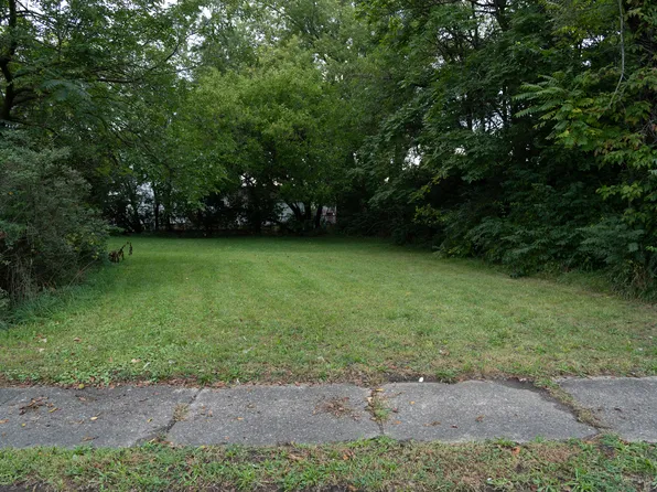 3212 Warsaw St, Fort Wayne, IN 46806