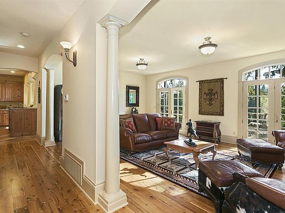 4th image of 20411 84th St NE