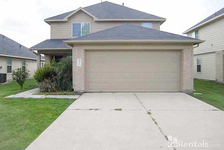 1st image of 22359 Queenbury Hills Dr