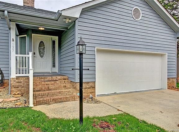 2nd image of 137 Farmstead Ln