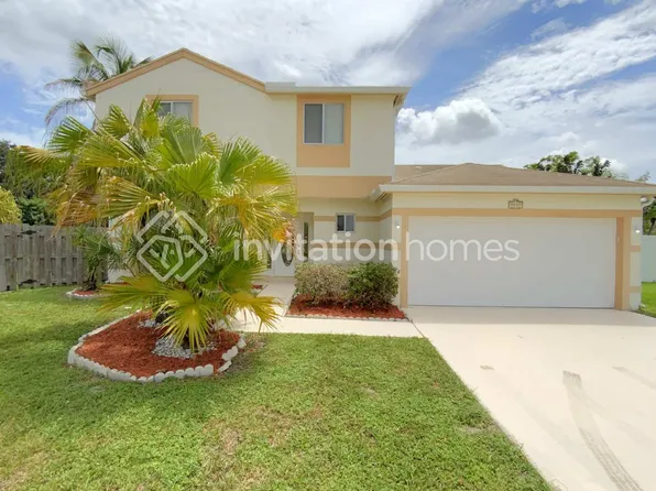 9897 Moss Pond Dr, Boca Raton, FL 33496
