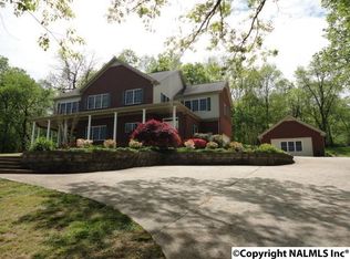 17 Stevenson Rd, Fayetteville, TN 37334