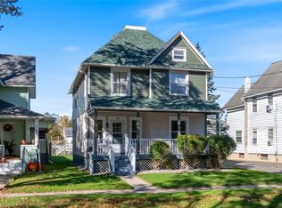 338 William St, Geneva, NY 14456