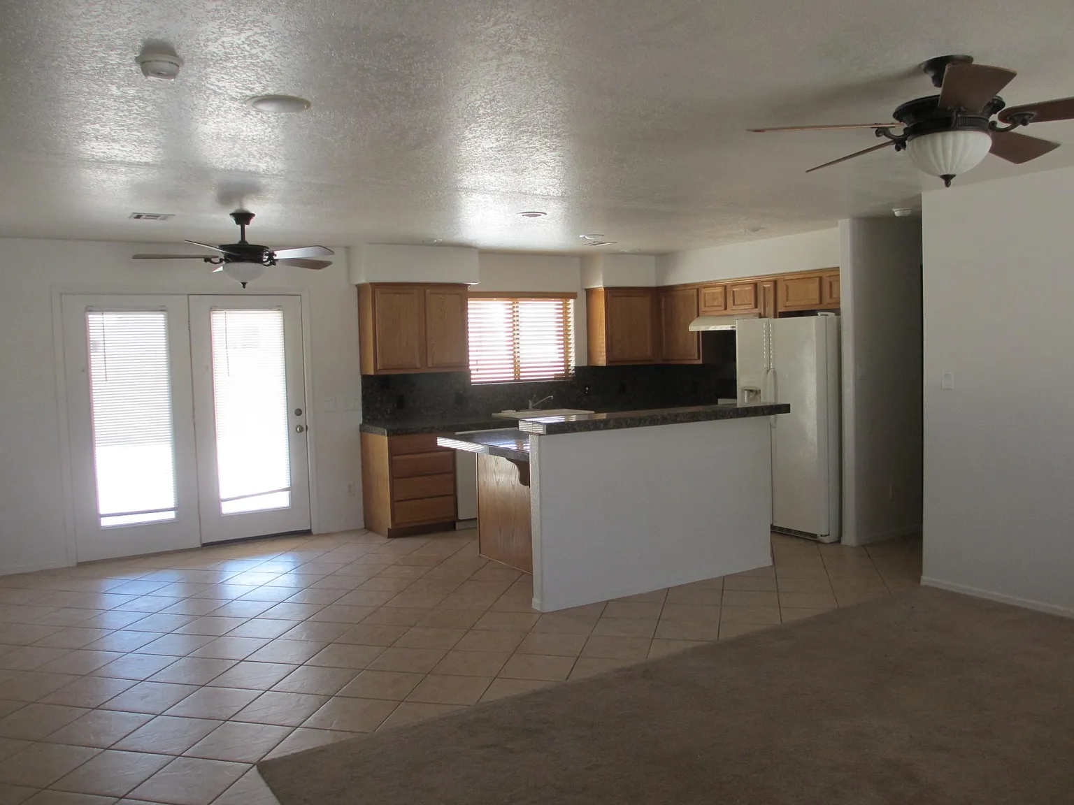 3 bed, 1254 sqft, $1,600 — Photo 4