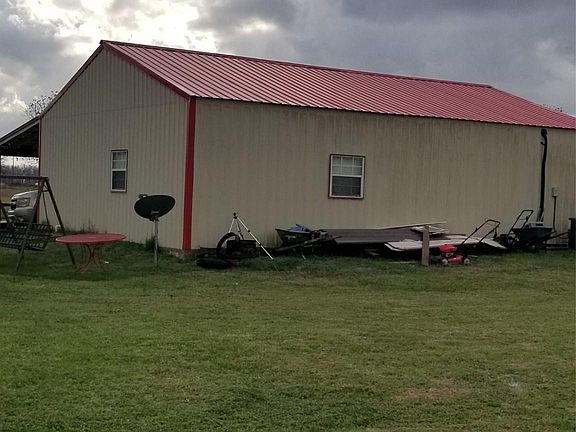 4th image of 326 County Road 239