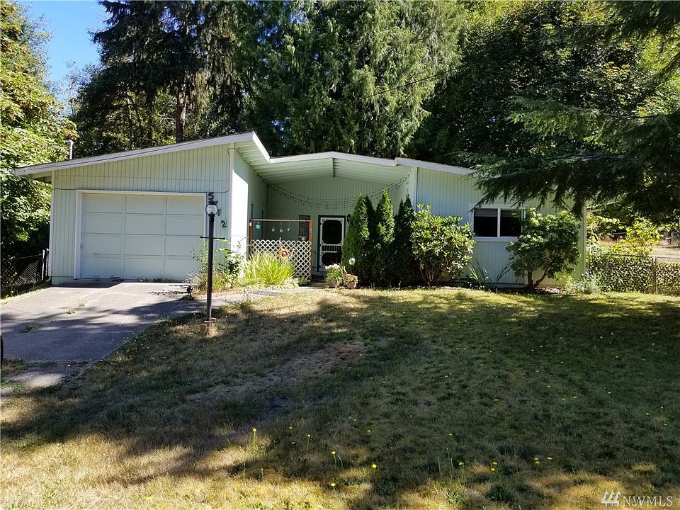 1st image of 5712 Henslin Ct SE