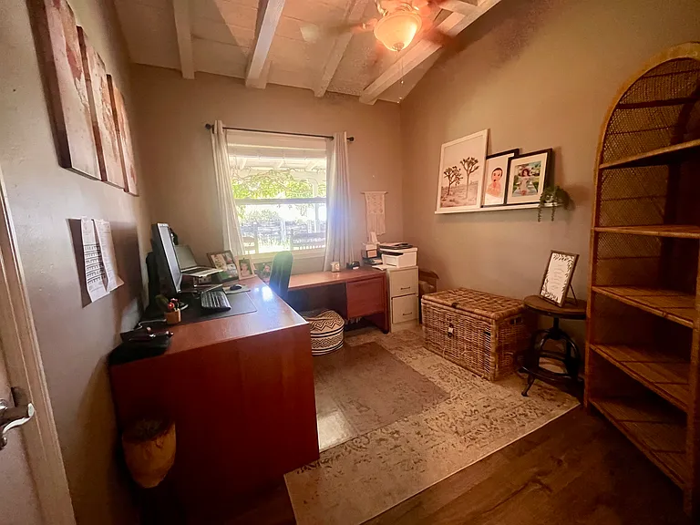 805 Van Horn Rd — Photo 18