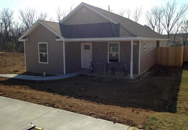 1st image of 4701 N Creek Wood Dr
