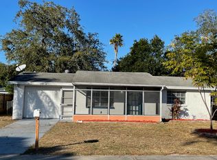 7915 Fox Hollow Dr, Port Richey, FL 34668