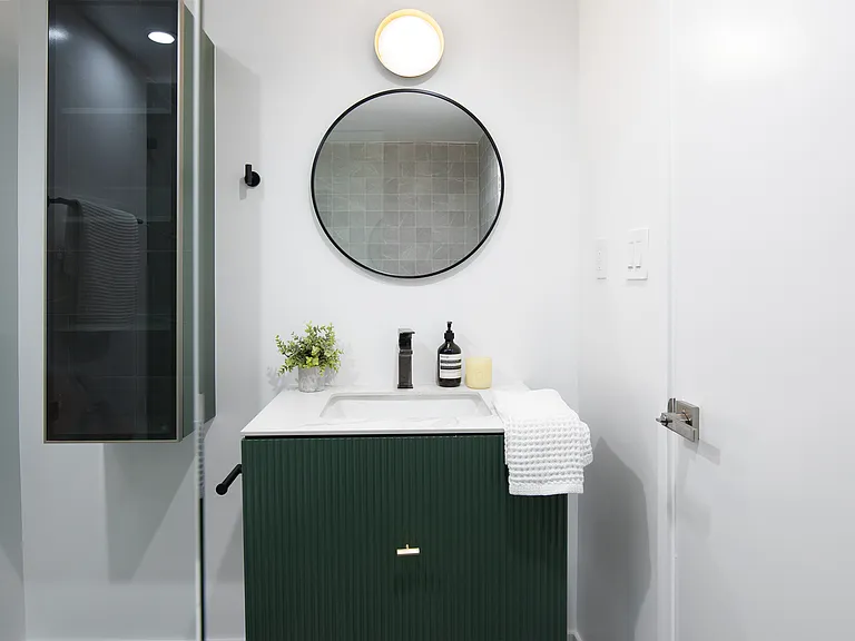 4337 Marina City Dr #137E — Photo 14