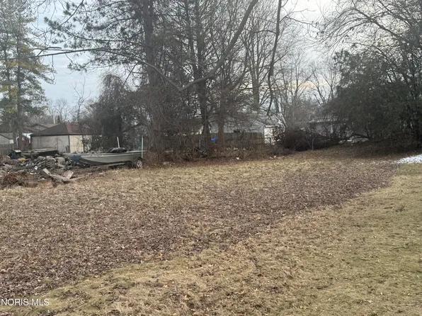 5143 Calvin Ave, Sylvania, OH 43560