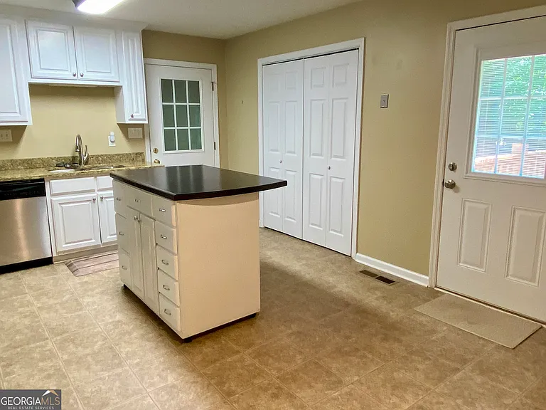 1130 Darlington Station Rd — Photo 24