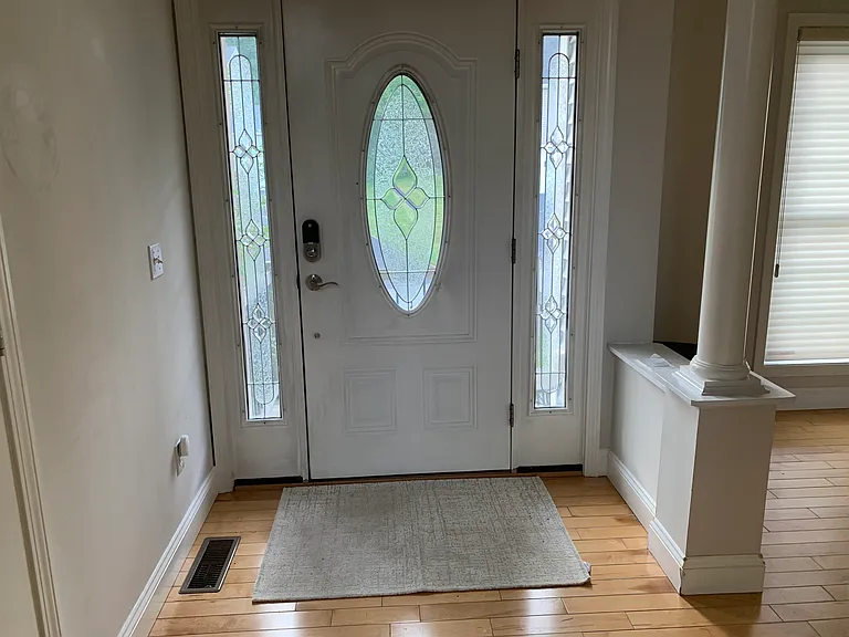 Abigail Dr — Photo 22