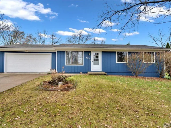 836 Alan Dr, Lake Orion, MI 48362