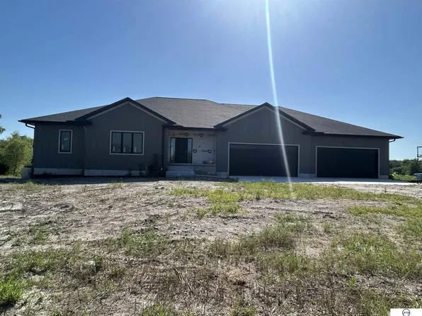 20155 S 120th St, Hickman, NE 68372