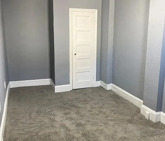 6401 Saybrook Ave #D — Photo 19