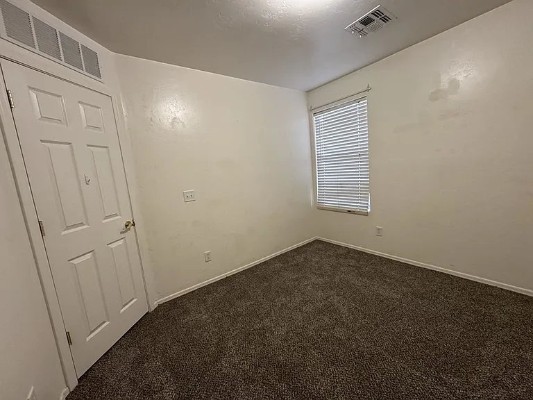 3188 Copper Pointe Dr — Photo 15