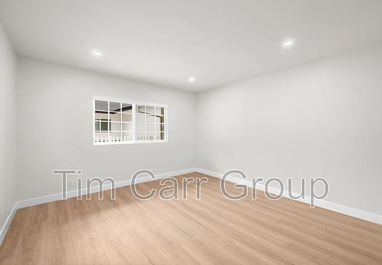 1801 Clay St — Photo 16