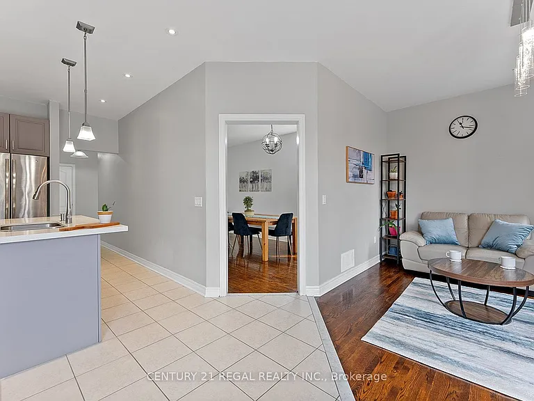 42 Ballymore Dr — Photo 24